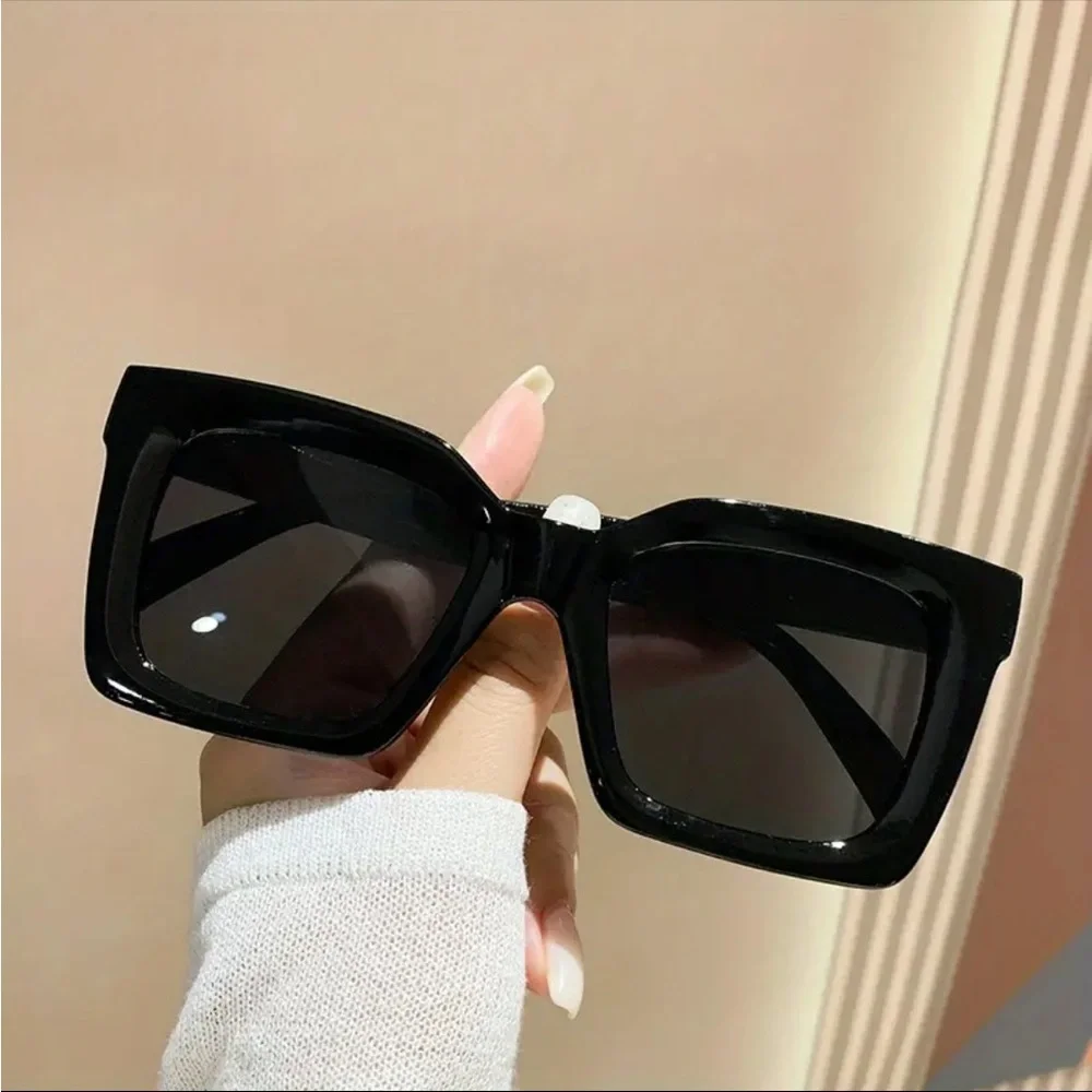New! Black Chic Square‎ Fashion Sunglasses